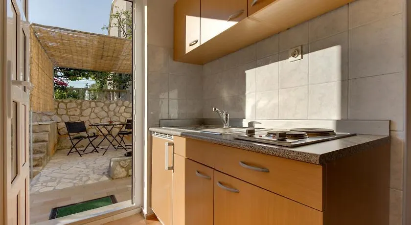 Apartment Nikolina Mali Losinj